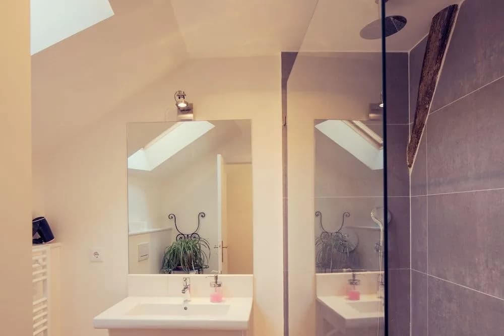 Lisbon Calling Rooms & Studio - photo 10