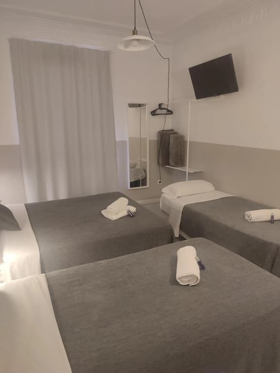 Hostal Hera - photo 11