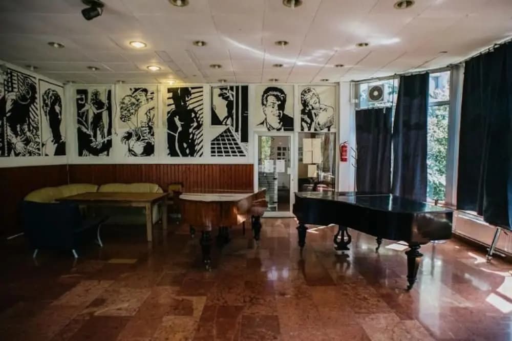 City Hostel Balassa 35 - photo 20