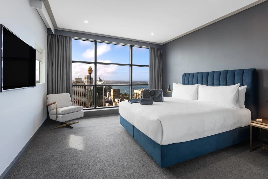 Meriton Suites World Tower - photo 30