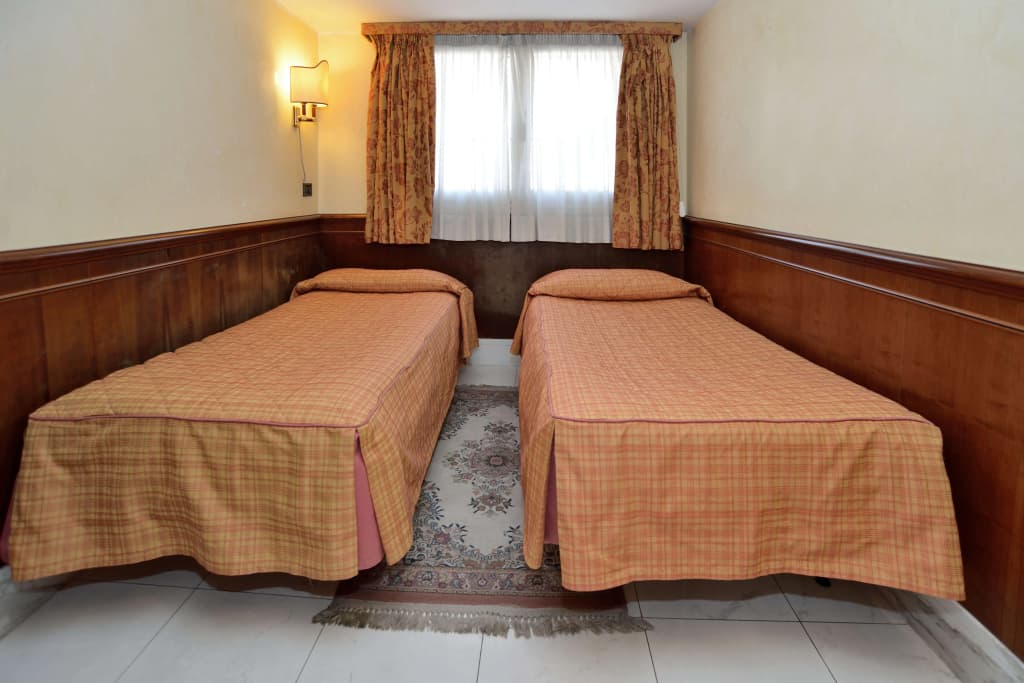 Hotel Hiberia - photo 23