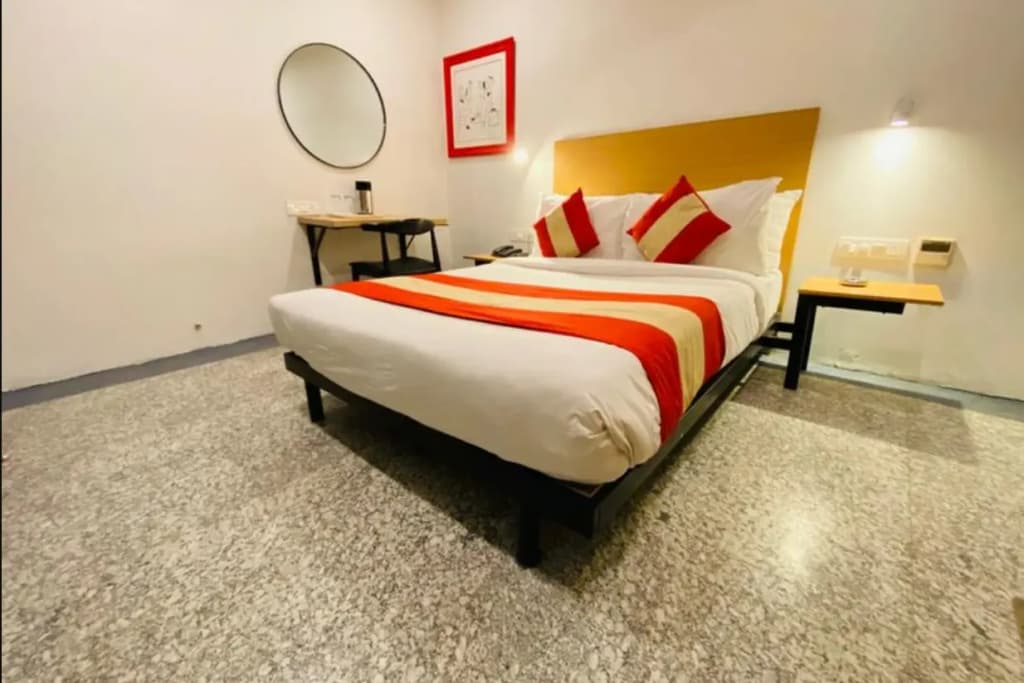 Hotel White Saffron - photo 9