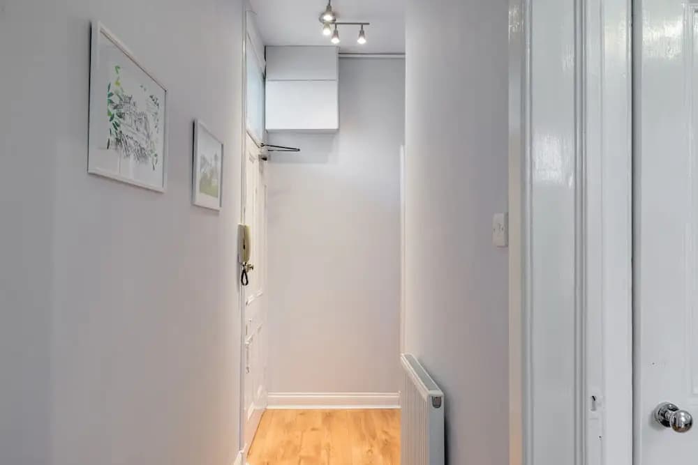 423 - Maryfield Apartment - photo 1