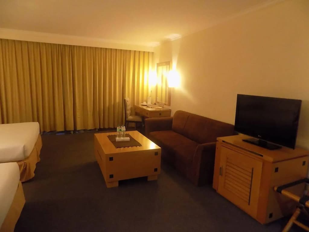Mega Anggrek Hotel & Convention - photo 7