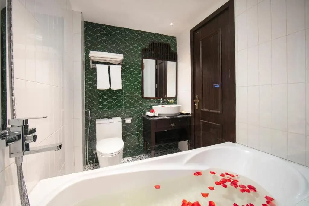 La Passion Hanoi Hotel and Spa - photo 10