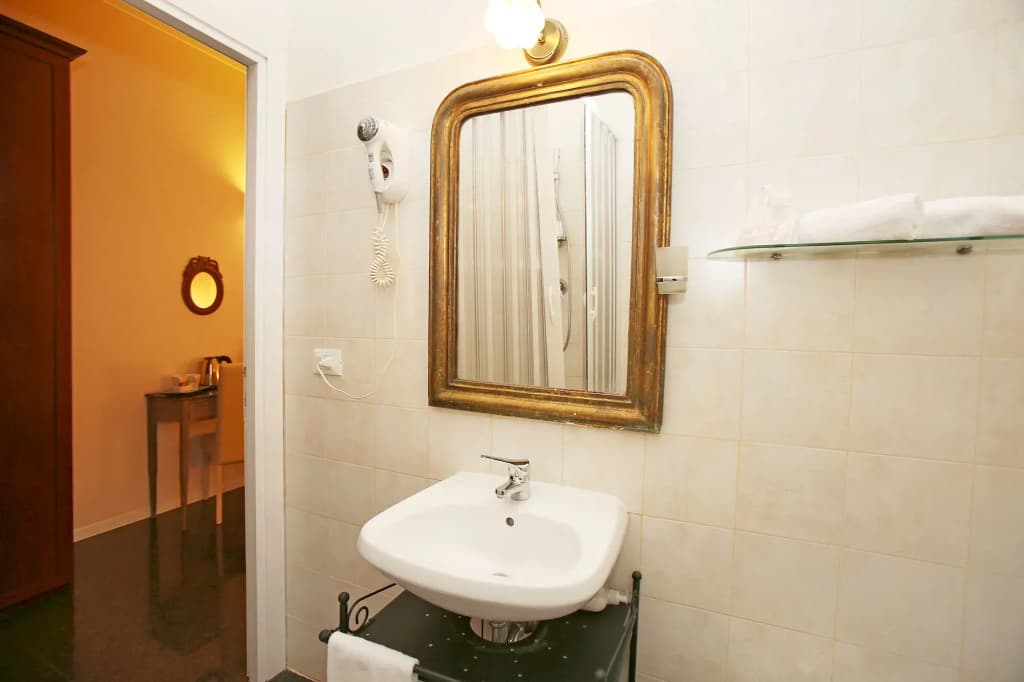 Amica Rome Guest House - photo 6