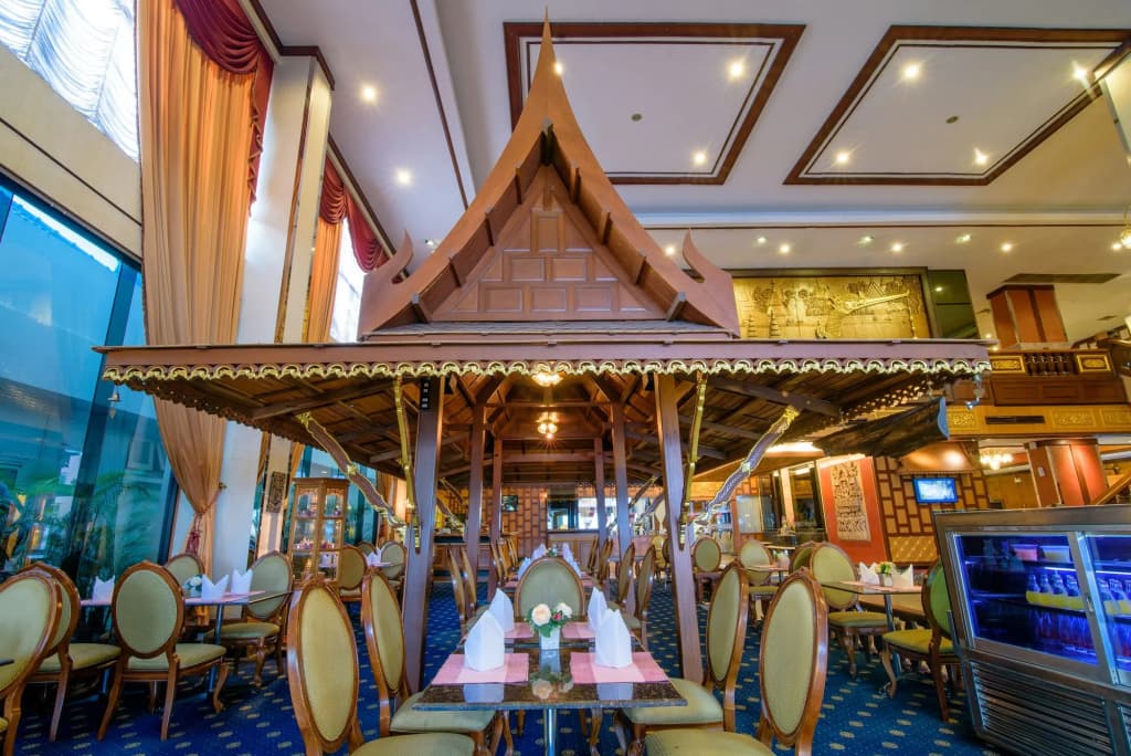 Alexander Hotel - photo 23