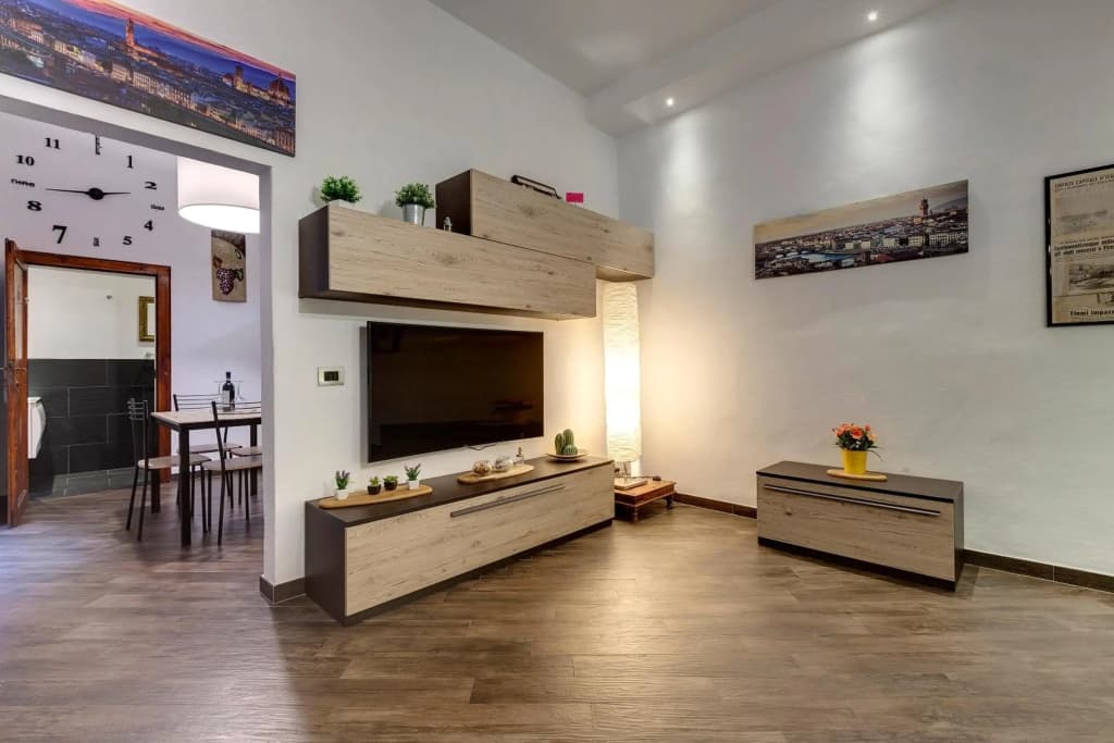 Geppi's Apartments - photo 2
