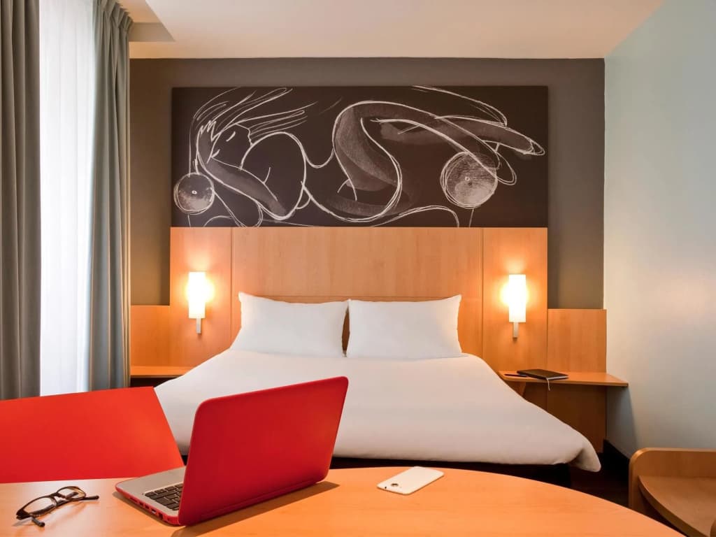 ibis Paris Gare de l'Est 10ème - photo 6