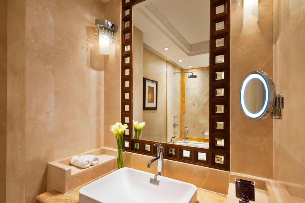 Al Bustan Palace, a Ritz-Carlton Hotel - photo 9