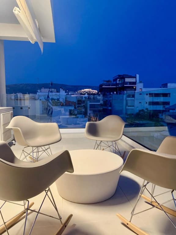 Fab New Flat in Central Athens w/ Acropolis Views - photo 8