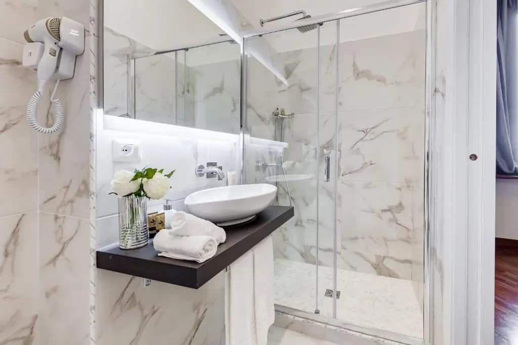 Trevi Private Suites - photo 8