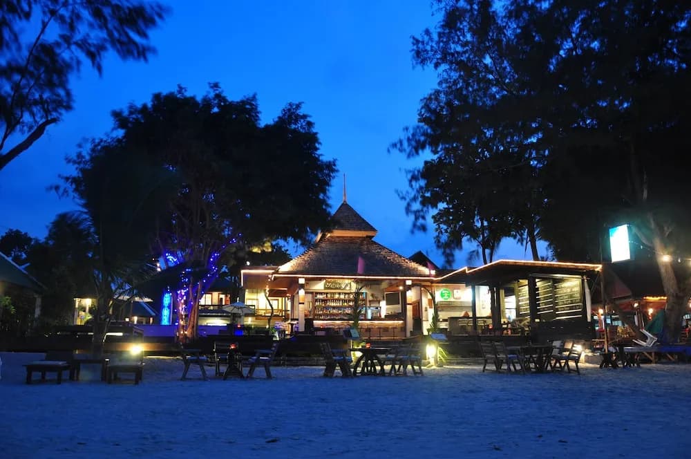 First Sea View Samui Hotel & Resort - photo 16