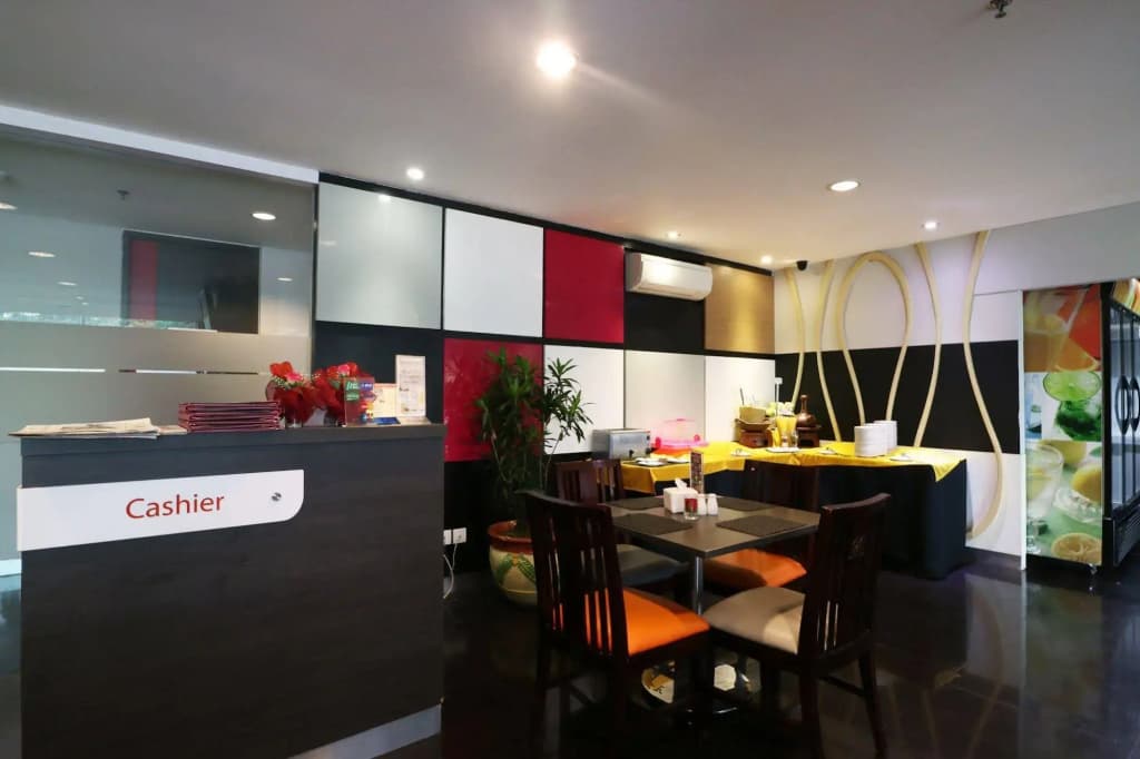 D'Hotel Jakarta - photo 21
