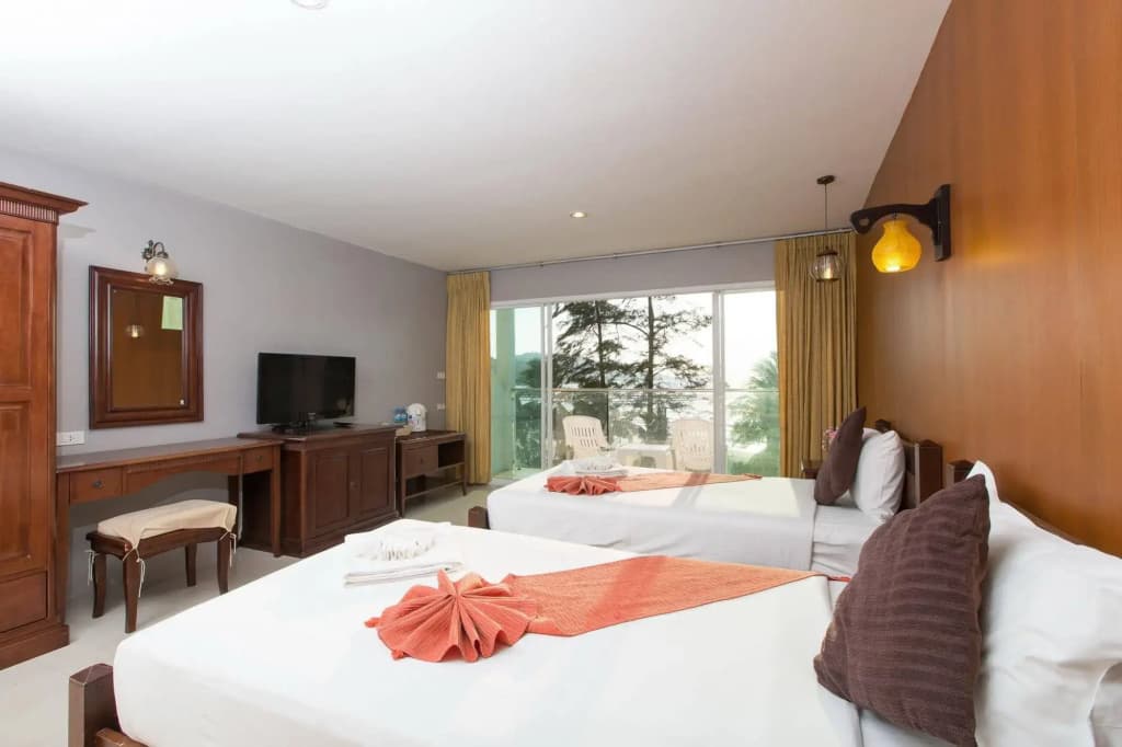 Time Out Hotel Beach Front - photo 21