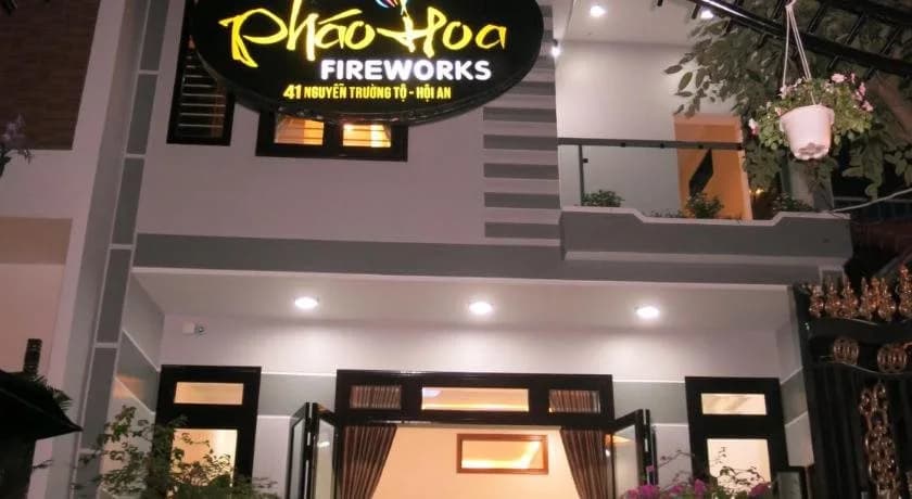 Fireworks Homestay - photo 22