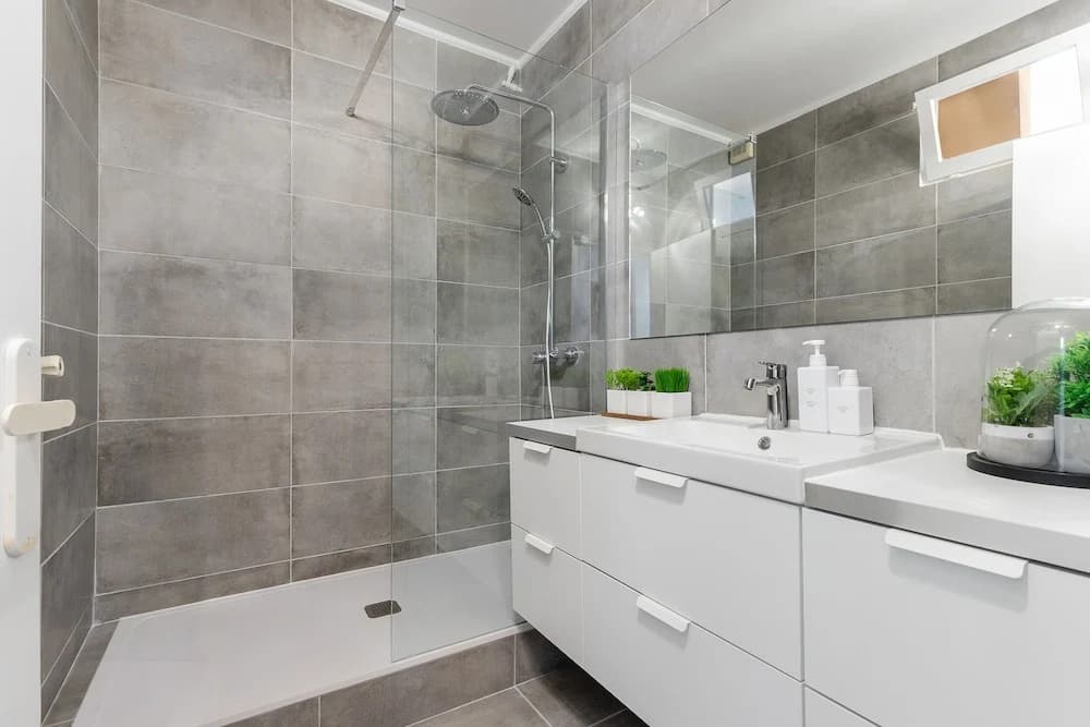 River Seine - Quartier Latin Apartment - photo 8