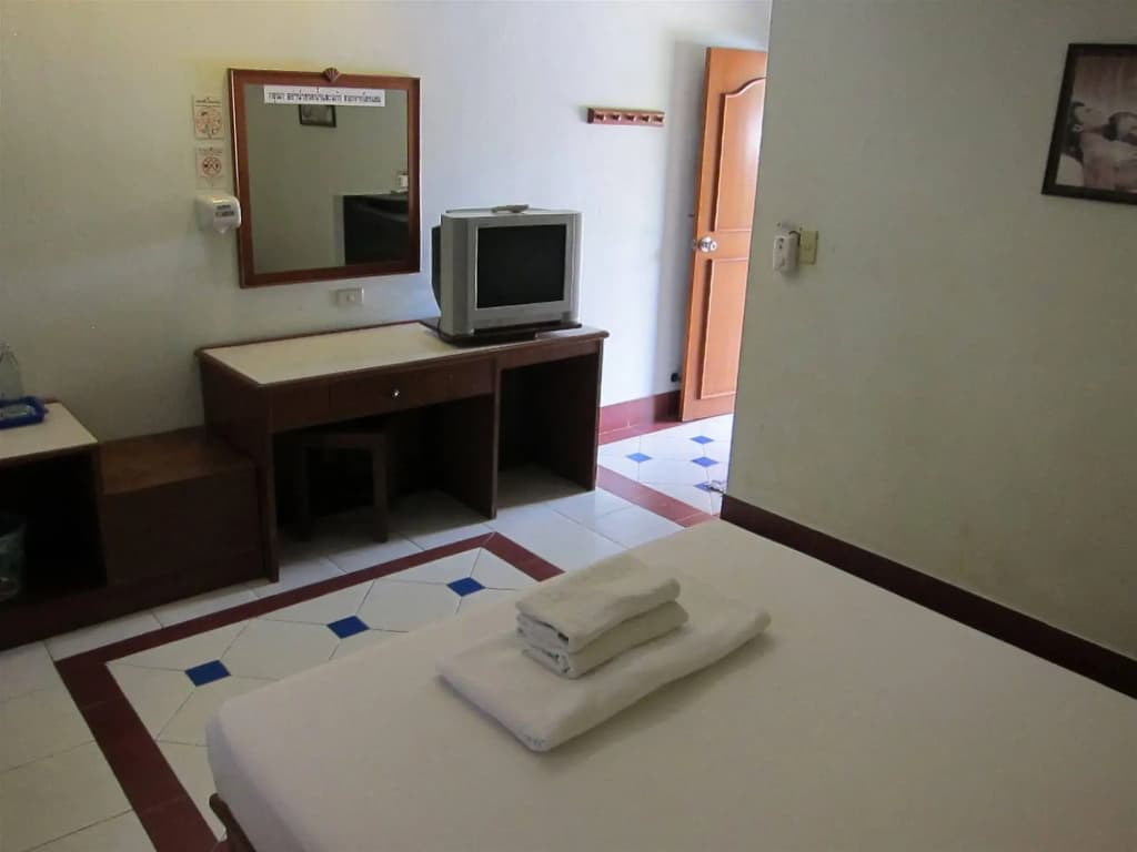 Oasis Resort - photo 3