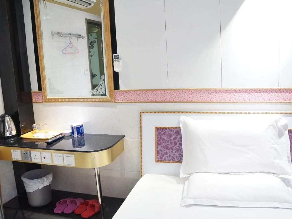 Yue Ka Hotel - photo 3