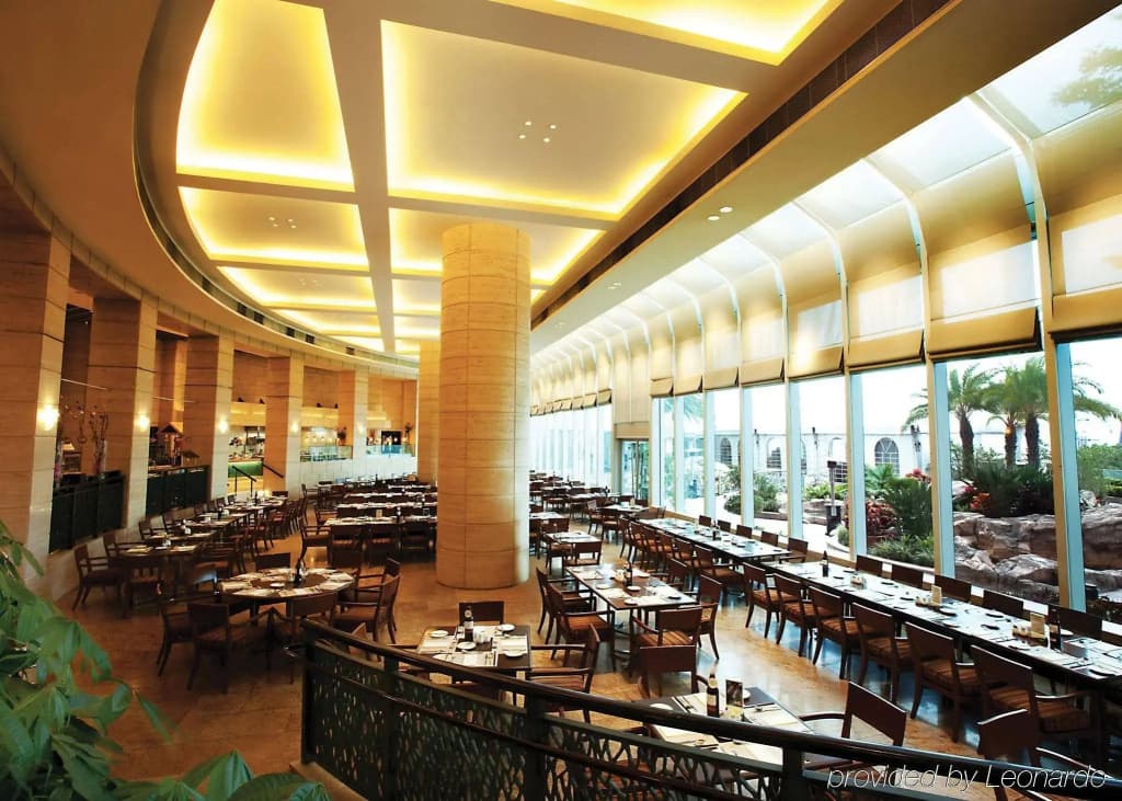 Harbour Plaza Metropolis - photo 13