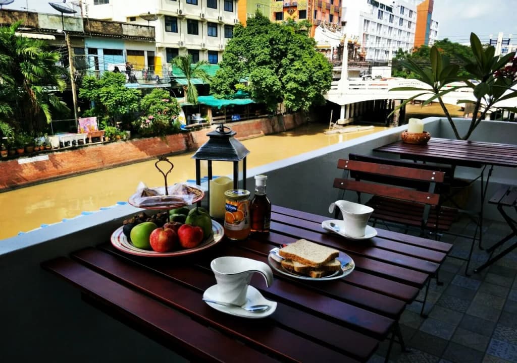 Na Banglampoo Hotel - photo 8