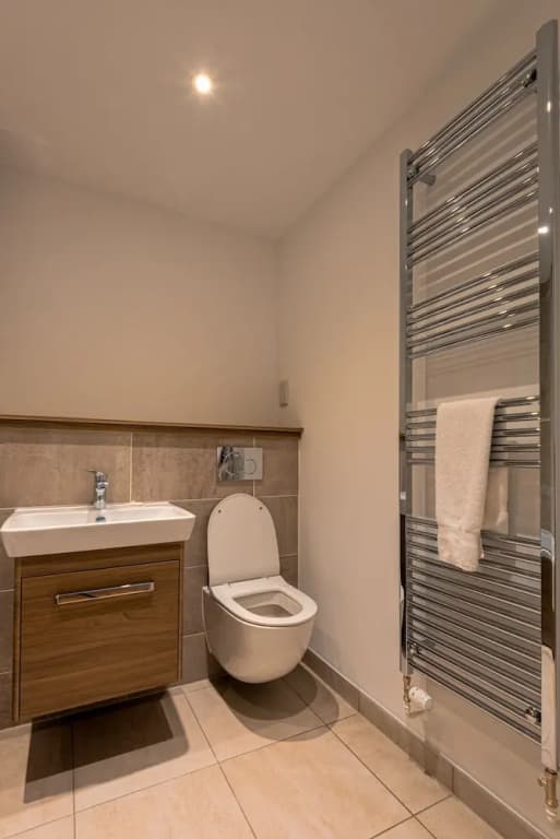 Roomy Comfortable Apartment - photo 15
