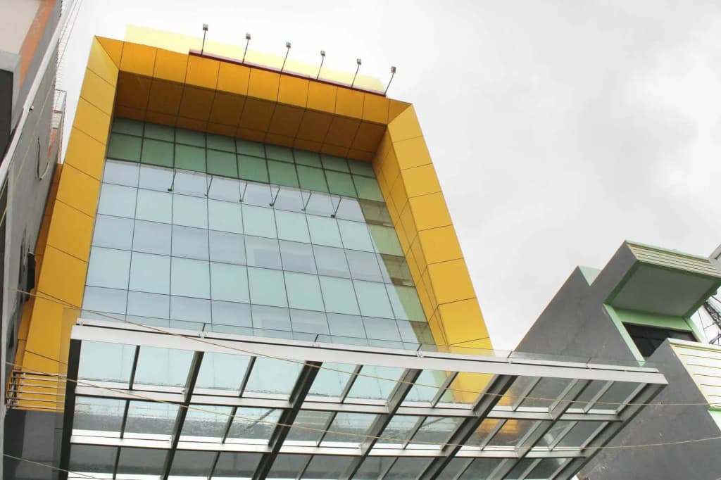 Airy Tambora Bandengan Selatan Jakarta - photo 1