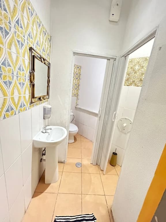 Samps Hostel - photo 24