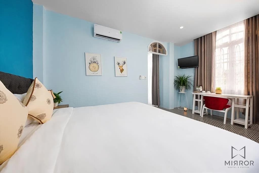 The Mirror Danang Hostel - photo 4