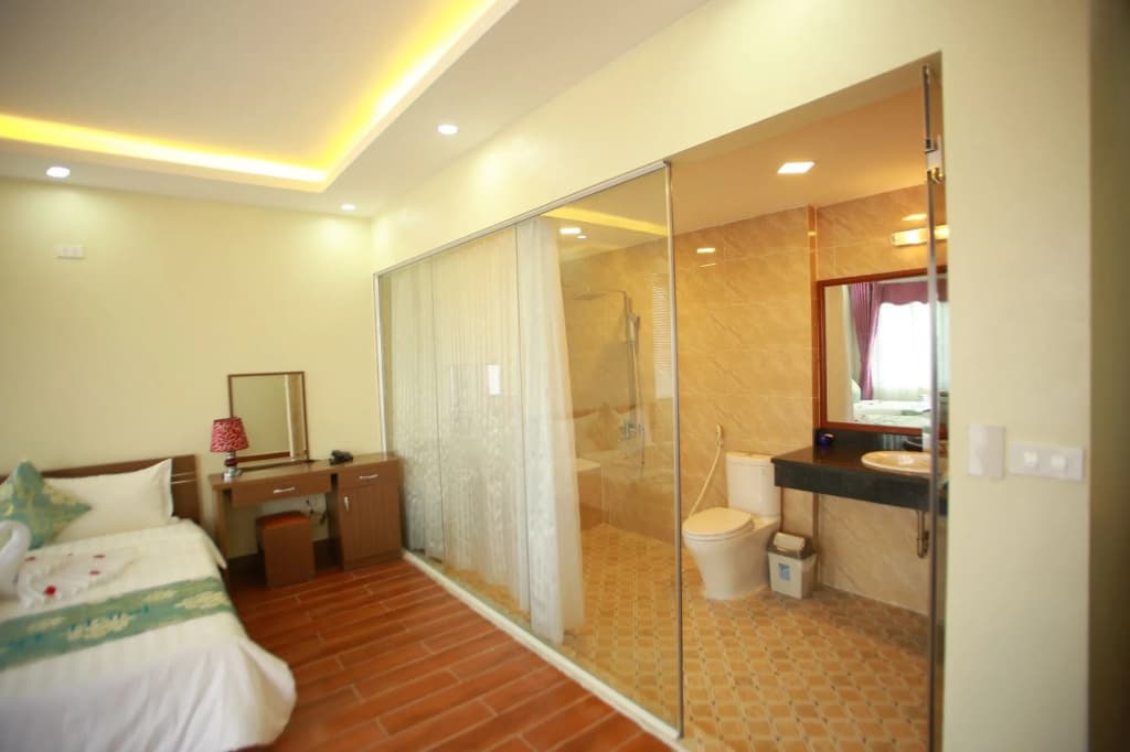 Family Airport Hotel - photo 9