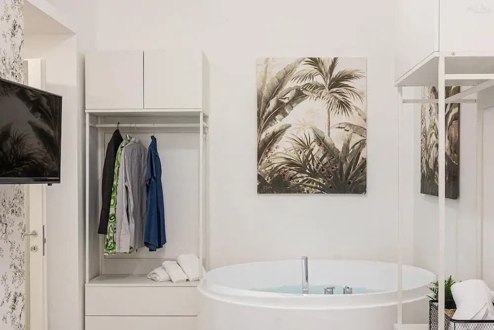 Rental in Rome Germanico Apartment - photo 8