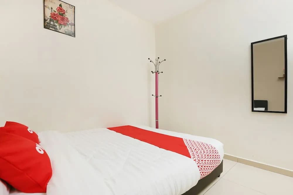 Semerah Suites by OYO Rooms - photo 6