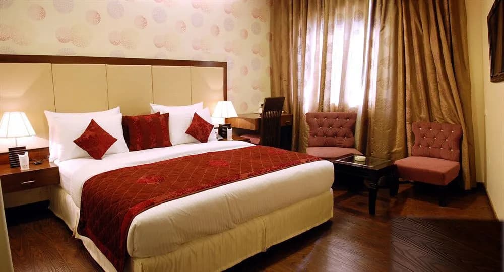 LIV INN Patel Nagar - photo 5