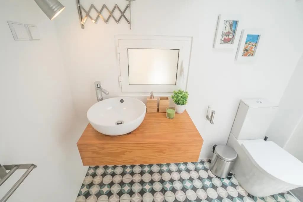 Rose Apartments - photo 8