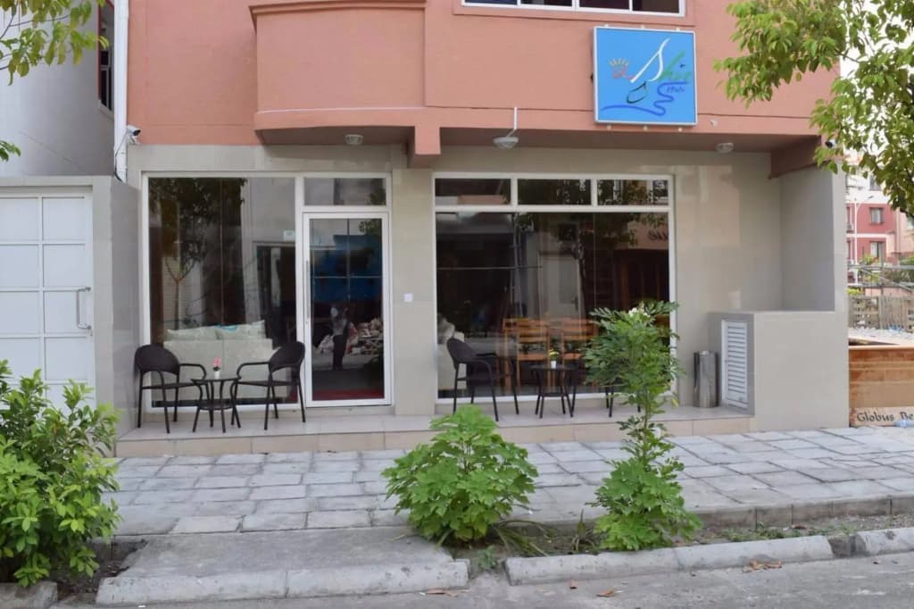 Ashaz Inn - photo 1