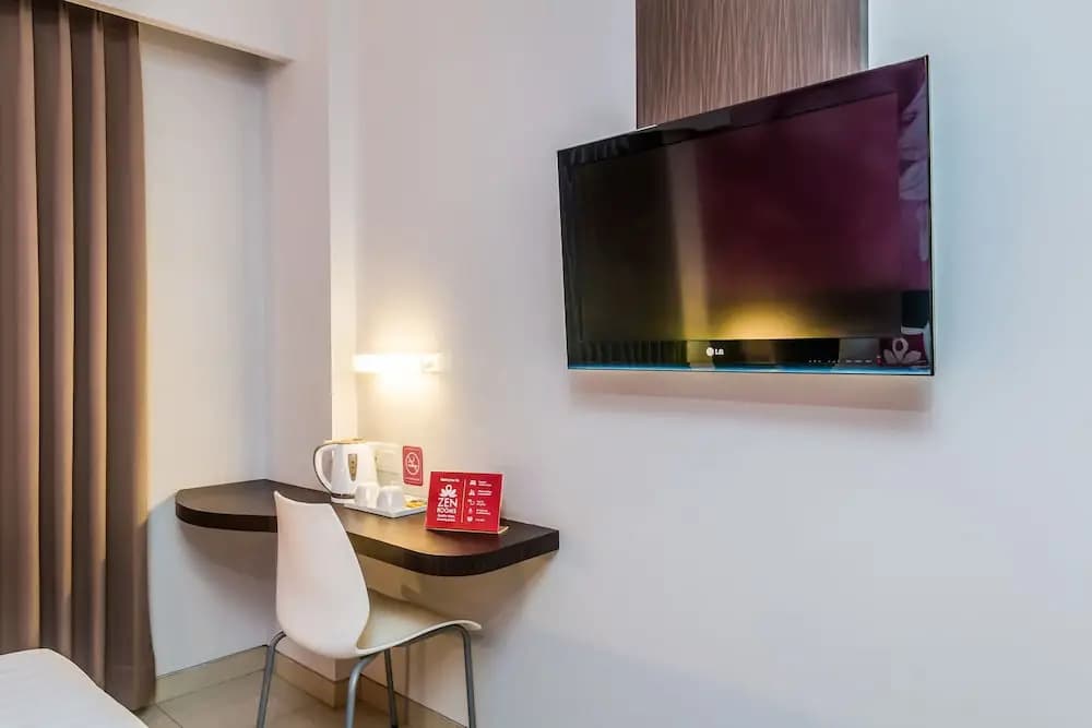 ZEN Rooms Kuta ByPass Ngurah Rai - photo 7