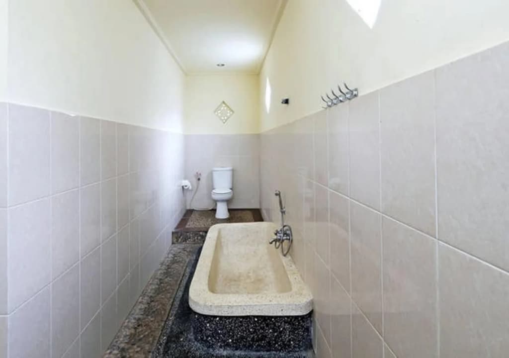 Loka Sari Guest House and Spa - photo 8