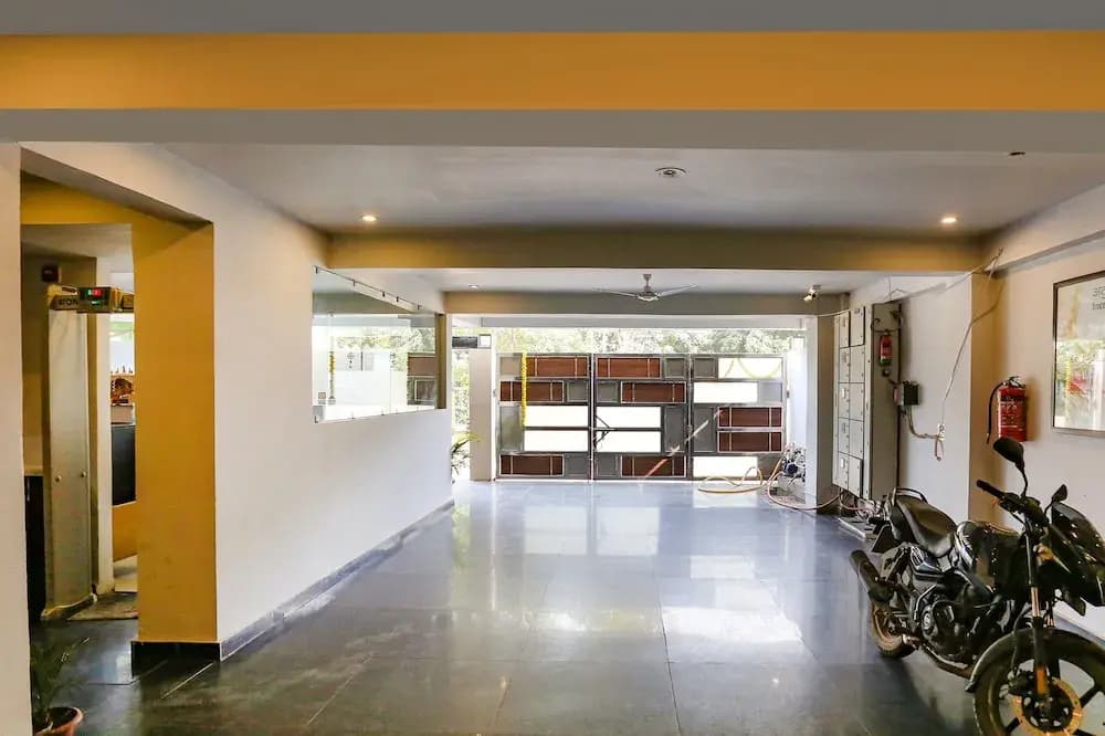FabHotel Novel Suites - photo 17