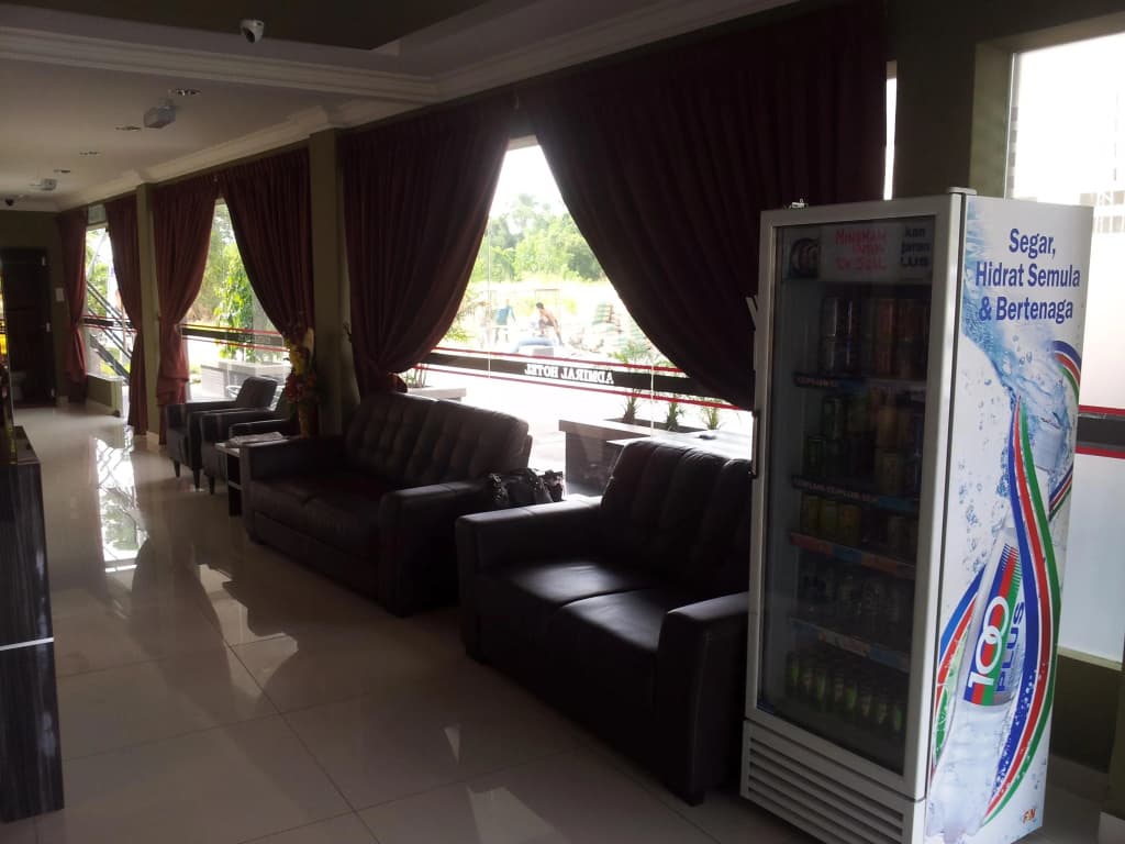 Admiral Hotel - photo 11