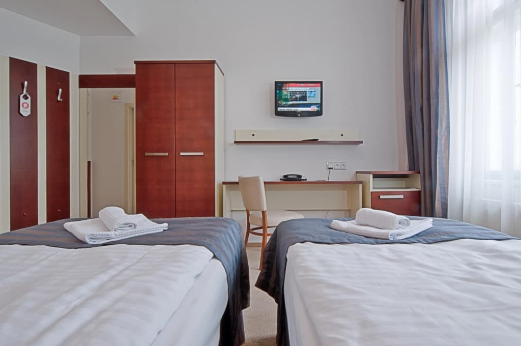 City Partner Hotel Gloria - photo 5