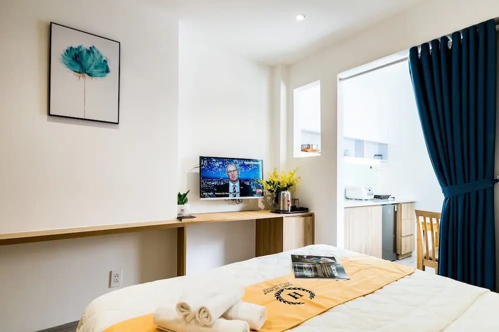 HAPPYHOMES 102 Luxury Bui Vien Apartment - photo 4