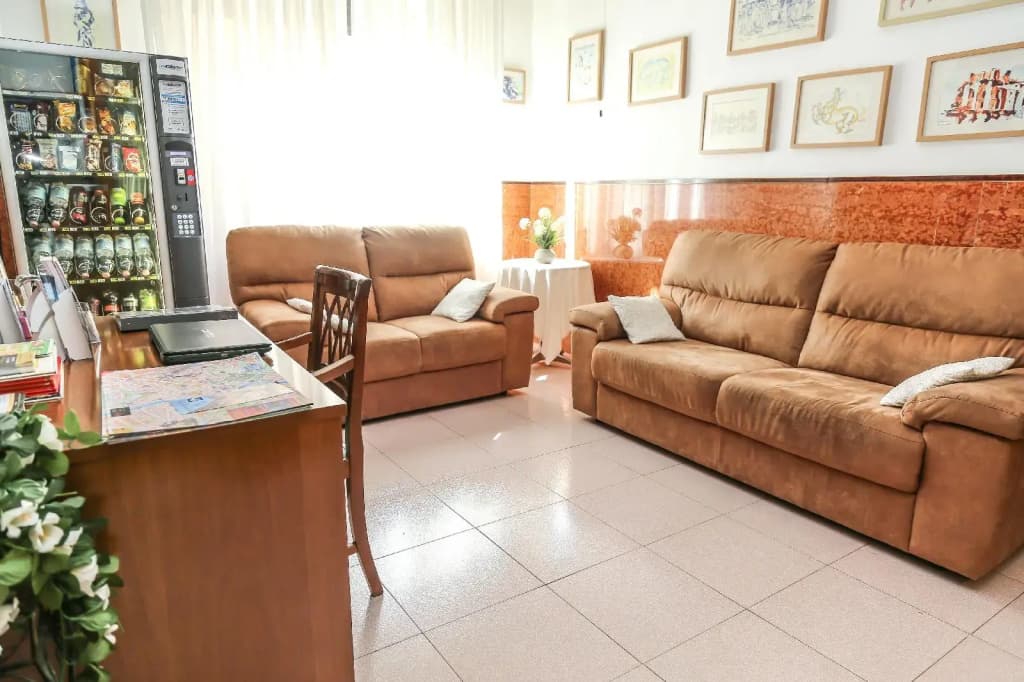 Athena Hotel - photo 13