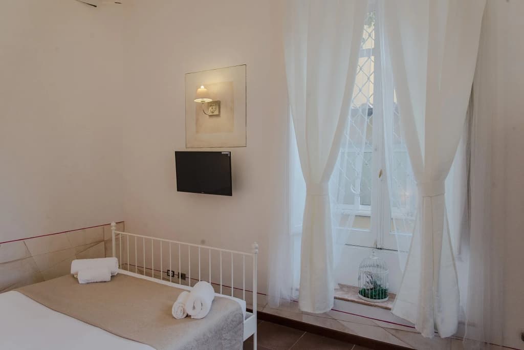 Villa Vaticana - photo 5