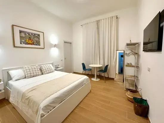 Flat 7 Rome - photo 4