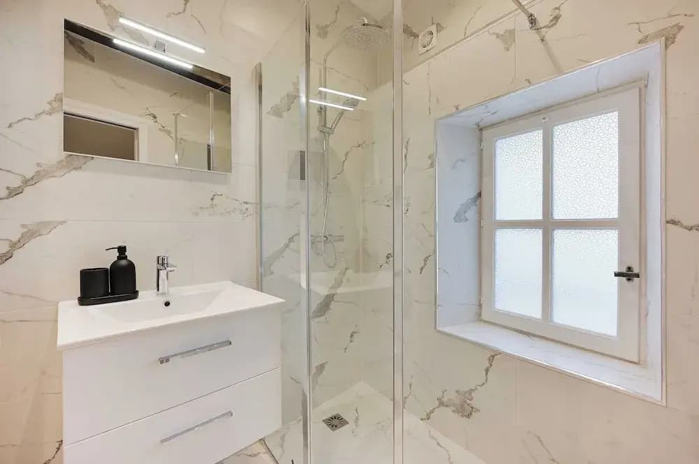 Charming Duplex in Marais for 2 People - photo 7