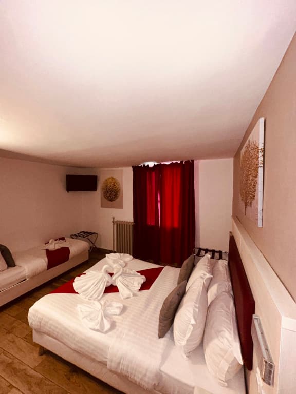 Hotel Pavillon Opera Lafayette - photo 30