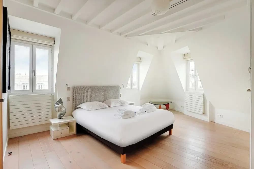 Designer Loft - 2bd/6p- Arc de Trimphe - photo 6