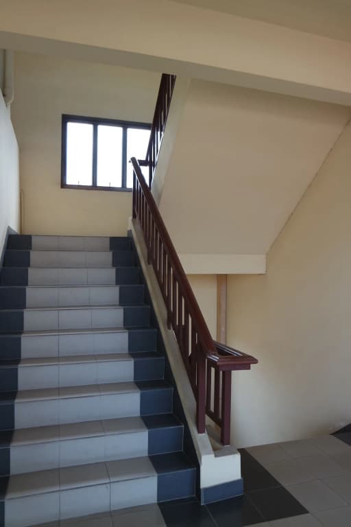 Nikom Court - photo 12