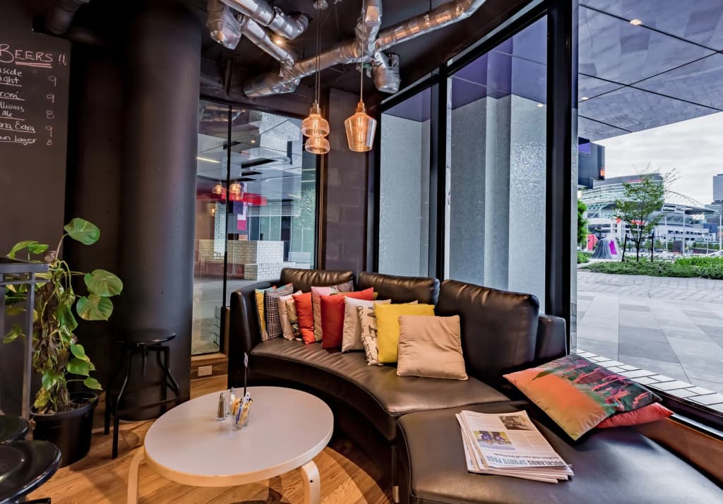 The Sebel Melbourne Docklands Hotel - photo 10