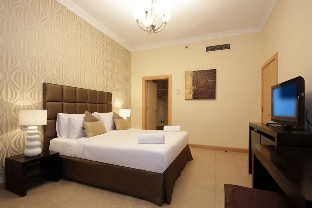 Private Beach Shoreline Luxurious Apartment - photo 3